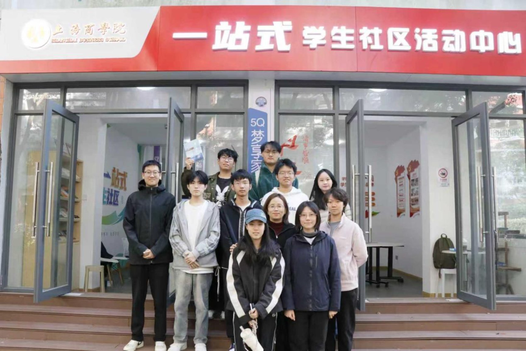 图6：阅读活动合照